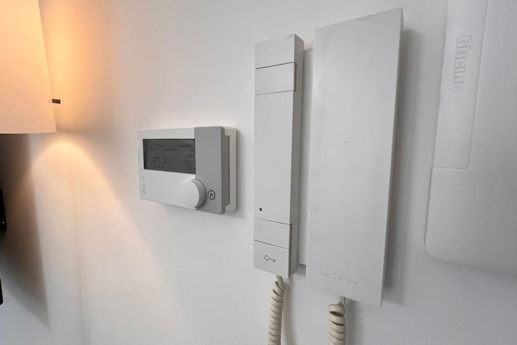 Urban House - Modern Flat Navigli Milan Center Apartment Ngoại thất bức ảnh